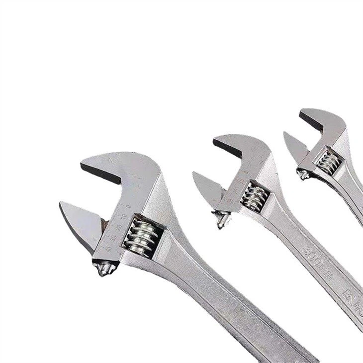 Carbon steel Adjustable wrench with chromium plating2